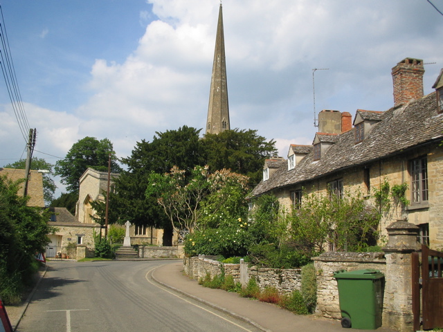 Grounds and garden maintenance in Kidlington