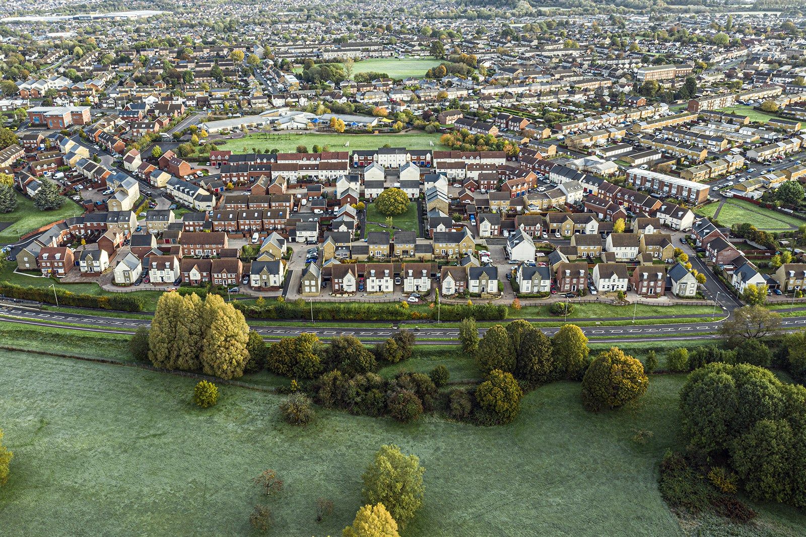 Grounds and garden maintenance in Swindon