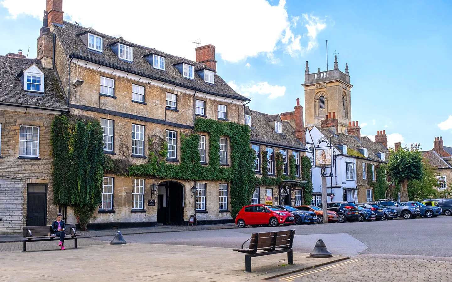 Grounds and garden maintenance in Woodstock